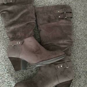 Dr.Scholls -memory foam cool fit tall suede sz-9.5